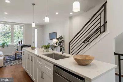 1125 S 24th Street, Philadelphia, PA 19146 - Photo 12