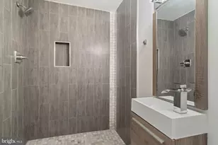 1125 S 24th St, Philadelphia, PA 19146 - Photo 50