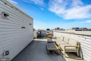 709 N 19th St, Philadelphia, PA 19130 - Photo 26