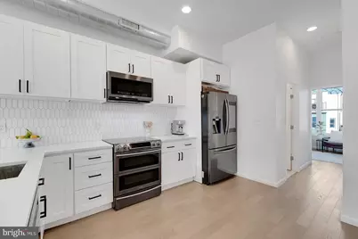 709 N 19th Street #UNIT 2, Philadelphia, PA 19130 - Photo 6