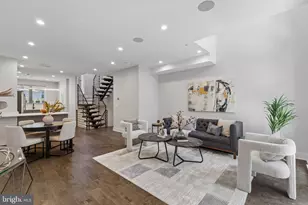 425 Watkins St, Philadelphia, PA 19148 - Photo 2