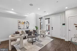 425 Watkins St, Philadelphia, PA 19148 - Photo 4