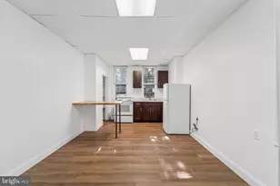 2021 S 22nd St, Philadelphia, PA 19145 - Photo 4