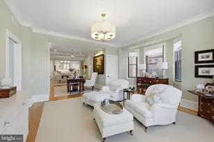 250 S 13th St, Philadelphia, PA 19107 - Photo 6