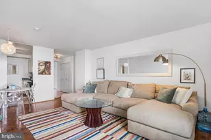 604 S Washington Square, Philadelphia, PA 19106 - Photo 8