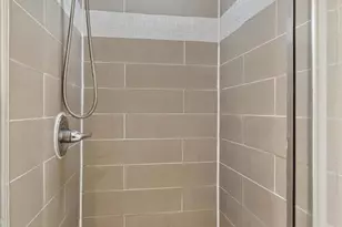 1800 Titan St, Philadelphia, PA 19146 - Photo 12