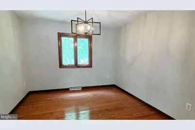 924 Clyde Lane, Philadelphia, PA 19128 - Photo 8