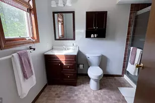924 Clyde Ln, Philadelphia, PA 19128 - Photo 16