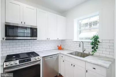1424 S Marston Street, Philadelphia, PA 19146 - Photo 10