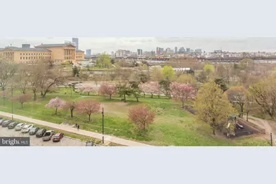 2601 Pennsylvania Avenue #711, Philadelphia, PA 19130 - Photo 30