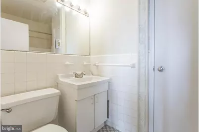 2601 Pennsylvania Avenue #711, Philadelphia, PA 19130 - Photo 26