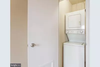 2601 Pennsylvania Avenue #711, Philadelphia, PA 19130 - Photo 18