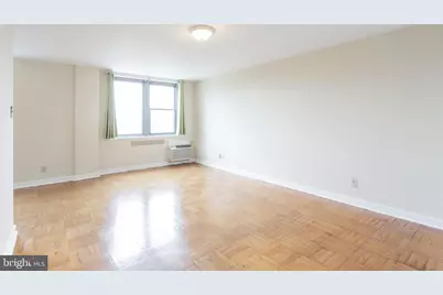 2601 Pennsylvania Avenue #711, Philadelphia, PA 19130 - Photo 2