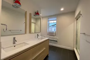 900 N 29th St, Philadelphia, PA 19130 - Photo 12