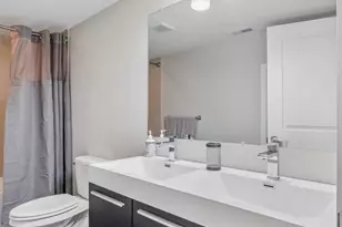 1644 Francis St, Philadelphia, PA 19130 - Photo 18