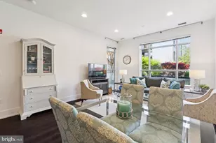 410 S Front St, Philadelphia, PA 19147 - Photo 4