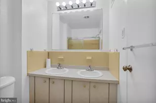 9825 Clark St, Philadelphia, PA 19115 - Photo 14