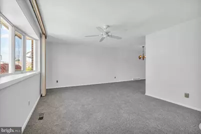 9825 Clark Street, Philadelphia, PA 19115 - Photo 6