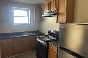 7314 Ogontz Ave, Philadelphia, PA 19138 - Photo 2