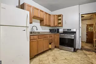 2131 N 28th St, Philadelphia, PA 19121 - Photo 8
