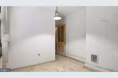 2131 N 28th Street, Philadelphia, PA 19121 - Photo 14