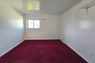 2119 Hoffnagle St, Philadelphia, PA 19152 - Photo 10