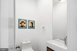 629 E Thompson St, Philadelphia, PA 19125 - Photo 10