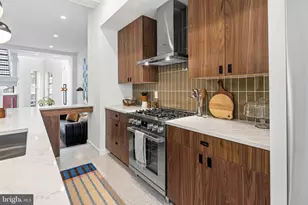 629 E Thompson St, Philadelphia, PA 19125 - Photo 6