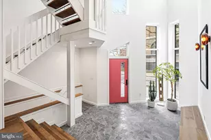 629 E Thompson St, Philadelphia, PA 19125 - Photo 2
