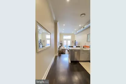 142 N 2nd Street #1B, Philadelphia, PA 19106 - Photo 2