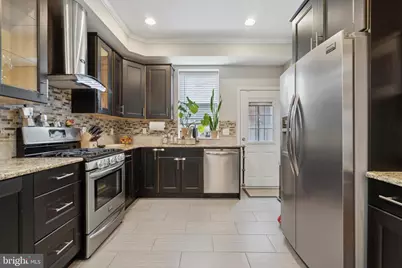 2527 Grays Ferry Avenue, Philadelphia, PA 19146 - Photo 8
