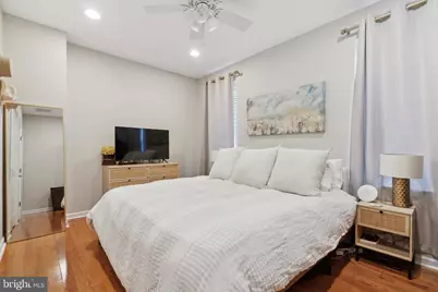 2527 Grays Ferry Avenue, Philadelphia, PA 19146 - Photo 16