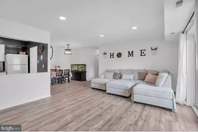 46202 Delaire Landing Road #202, Philadelphia, PA 19114 - Photo 6