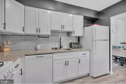 46202 Delaire Landing Road #202, Philadelphia, PA 19114 - Photo 12