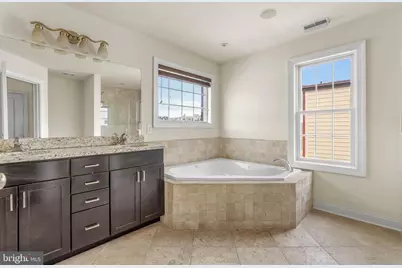 1015 N 3rd Street, Philadelphia, PA 19123 - Photo 14