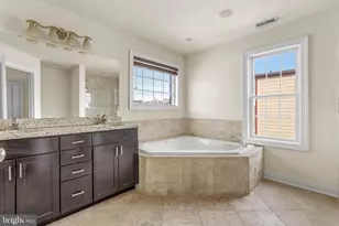 1015 N 3rd St, Philadelphia, PA 19123 - Photo 14