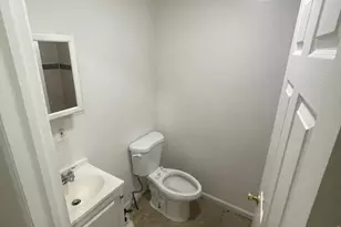 6013 Spruce St, Philadelphia, PA 19139 - Photo 4