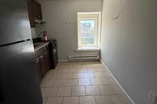 1522 Arrott St, Philadelphia, PA 19124 - Photo 2