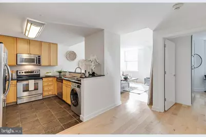 111 S 15th Street #2208, Philadelphia, PA 19102 - Photo 6