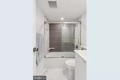 2001 Hamilton Street #515, Philadelphia, PA 19130 - Photo 26