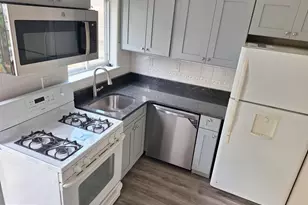 2822 Cedar St, Philadelphia, PA 19134 - Photo 8