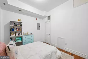 1813 Spruce St, Philadelphia, PA 19103 - Photo 18