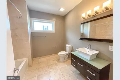 516 Carpenter Street, Philadelphia, PA 19147 - Photo 10