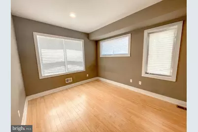 516 Carpenter Street, Philadelphia, PA 19147 - Photo 8
