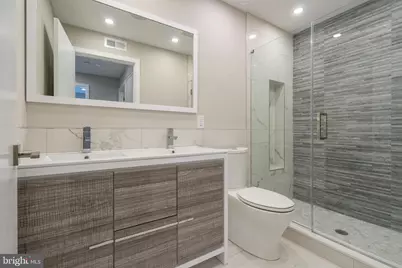 1128 S 13th Street #2R, Philadelphia, PA 19147 - Photo 12