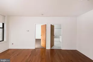 1411-5 Walnut St, Philadelphia, PA 19102 - Photo 6