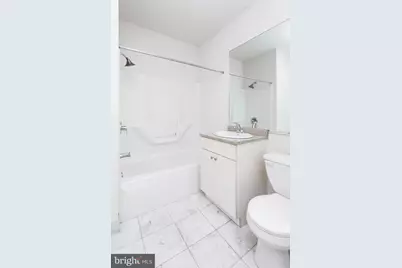 220-1 S 16th Street #601, Philadelphia, PA 19102 - Photo 16