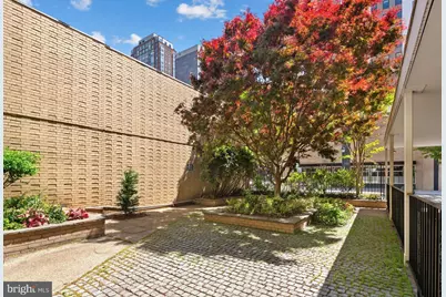1919 Chestnut Street #2016, Philadelphia, PA 19103 - Photo 34