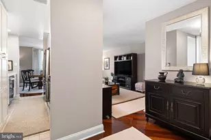 1919 Chestnut St, Philadelphia, PA 19103 - Photo 2
