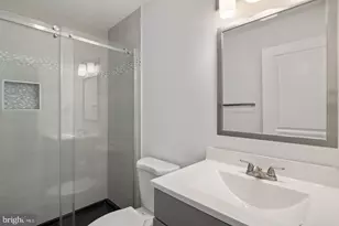 1705 Jackson St, Philadelphia, PA 19145 - Photo 6
